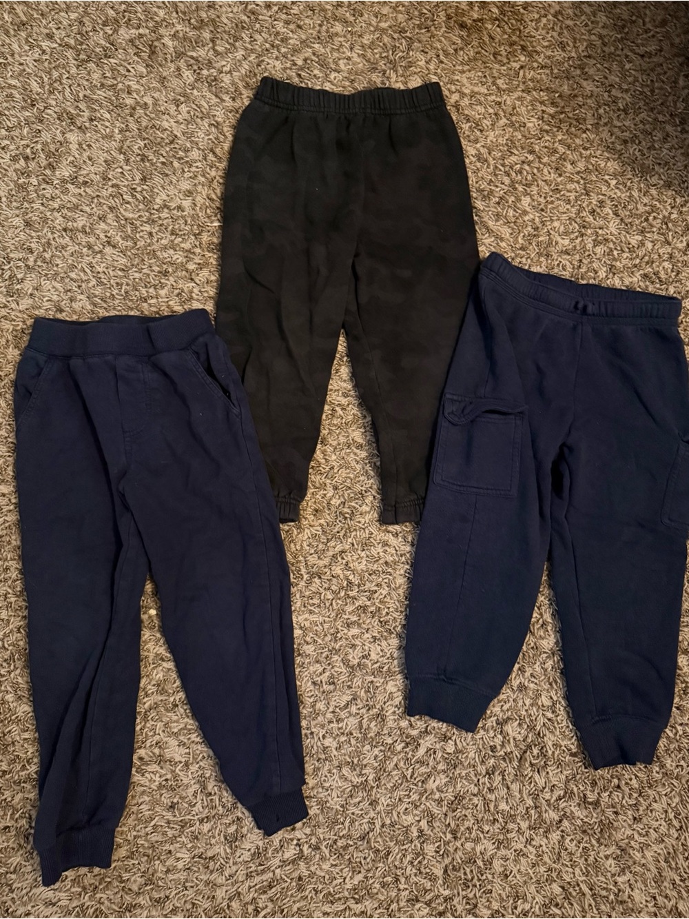 Lot of Boys Sweatpants Size XS (5/5T)